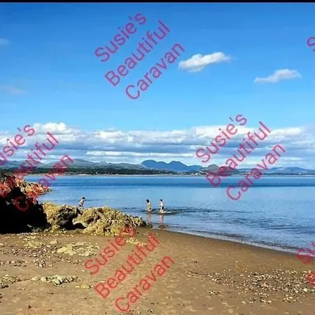 Susie'S Beautiful Caravan Near The Sea Pwllheli Exterior photo