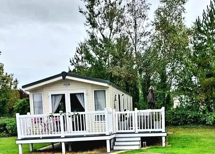 Susie\'S Beautiful Caravan Near The Sea